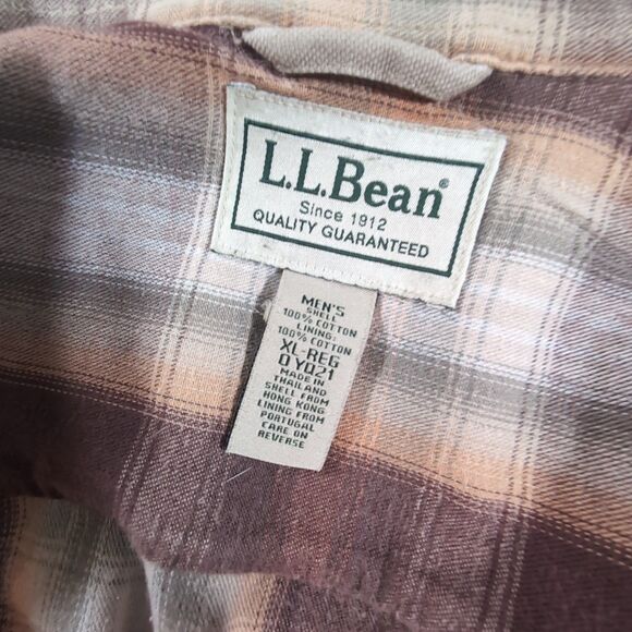 L.L.Bean Men's XL Chore Coat Barn Canvas Jacket in beige with a quilted lining - Picture 7 of 8